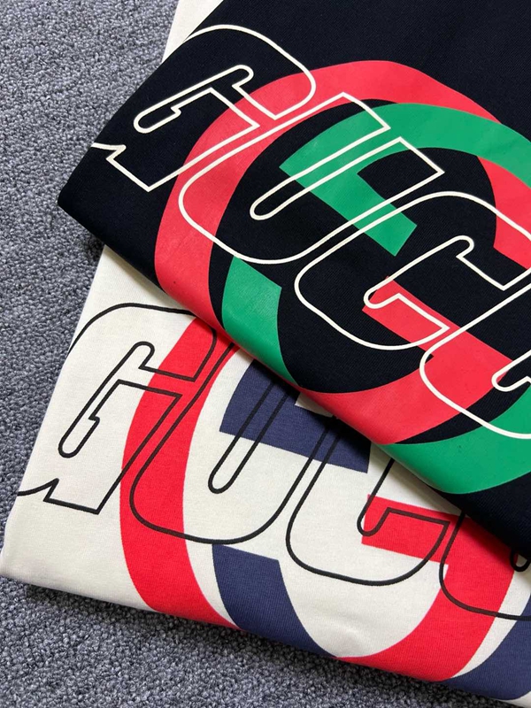 ブランドTシャツ素材ディテール